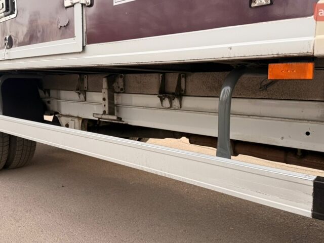 Білий Мерседес Sprinter, об'ємом двигуна 2.2 л та пробігом 238 тис. км за 31500 $, фото 17 на Automoto.ua