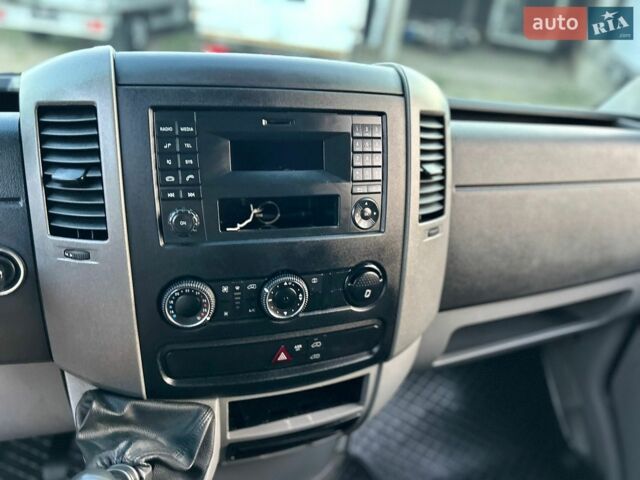 Білий Мерседес Sprinter, об'ємом двигуна 2.2 л та пробігом 210 тис. км за 21550 $, фото 44 на Automoto.ua