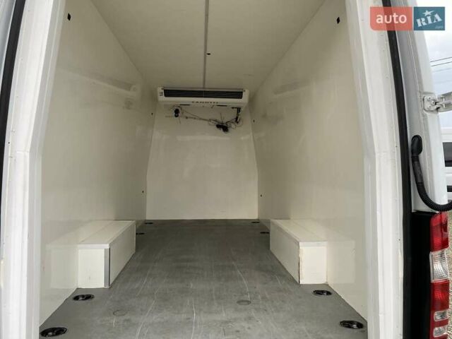Белый Мерседес Sprinter, объемом двигателя 2.2 л и пробегом 170 тыс. км за 21450 $, фото 26 на Automoto.ua