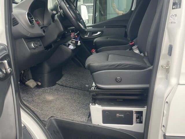 Білий Мерседес Sprinter, об'ємом двигуна 3 л та пробігом 248 тис. км за 40999 $, фото 29 на Automoto.ua