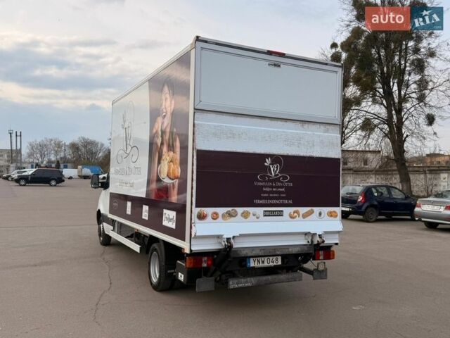 Белый Мерседес Sprinter, объемом двигателя 2.2 л и пробегом 238 тыс. км за 35000 $, фото 7 на Automoto.ua