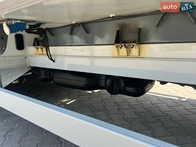 Білий Мерседес Sprinter, об'ємом двигуна 2.2 л та пробігом 258 тис. км за 32500 $, фото 11 на Automoto.ua