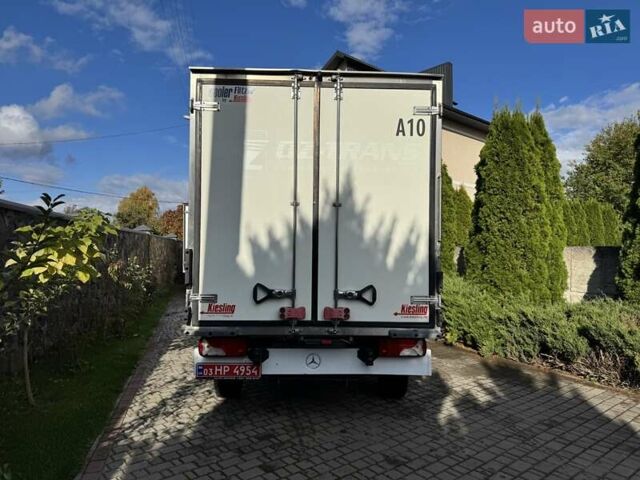 Белый Мерседес Sprinter, объемом двигателя 2.2 л и пробегом 296 тыс. км за 19500 $, фото 24 на Automoto.ua