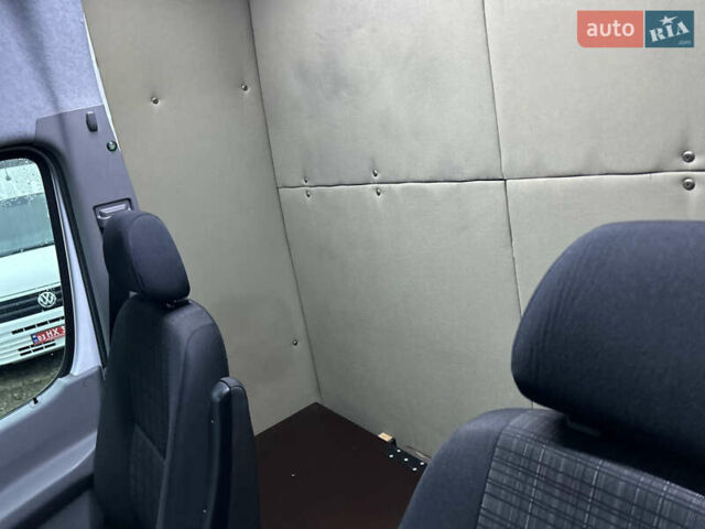 Белый Мерседес Sprinter, объемом двигателя 2.2 л и пробегом 175 тыс. км за 20500 $, фото 38 на Automoto.ua