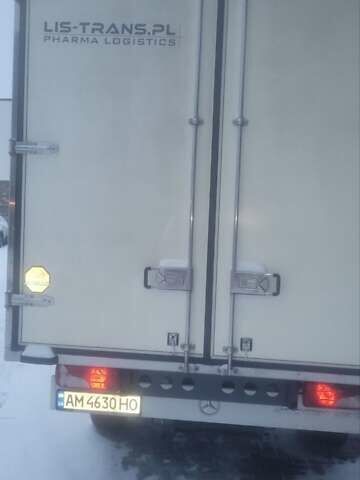 Белый Мерседес Sprinter, объемом двигателя 3 л и пробегом 670 тыс. км за 30300 $, фото 5 на Automoto.ua