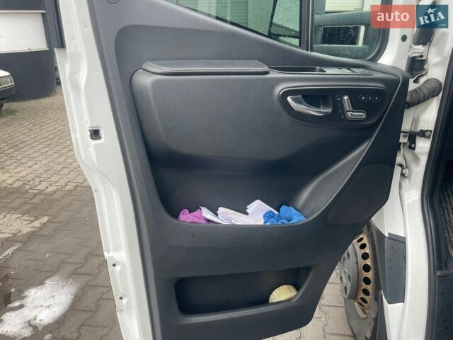 Білий Мерседес Sprinter, об'ємом двигуна 3 л та пробігом 248 тис. км за 40999 $, фото 28 на Automoto.ua