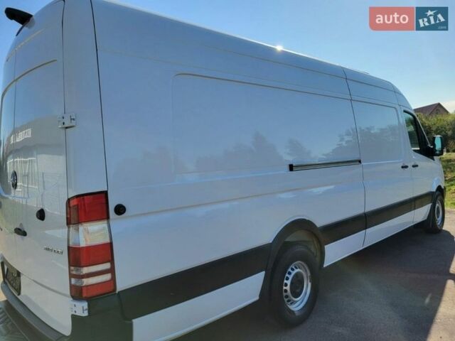 Белый Мерседес Sprinter, объемом двигателя 3 л и пробегом 311 тыс. км за 31900 $, фото 11 на Automoto.ua