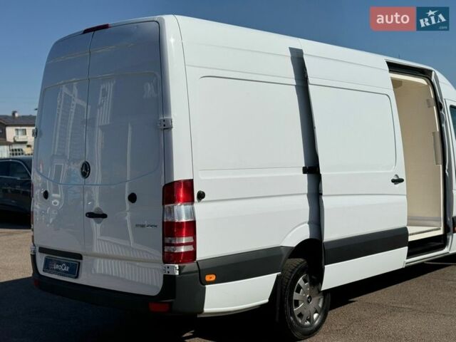 Белый Мерседес Sprinter, объемом двигателя 2.14 л и пробегом 283 тыс. км за 19500 $, фото 25 на Automoto.ua