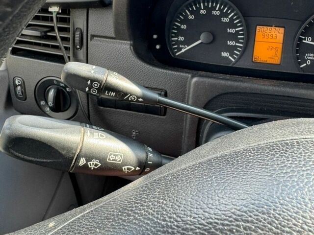 Белый Мерседес Sprinter, объемом двигателя 2.14 л и пробегом 300 тыс. км за 24000 $, фото 21 на Automoto.ua