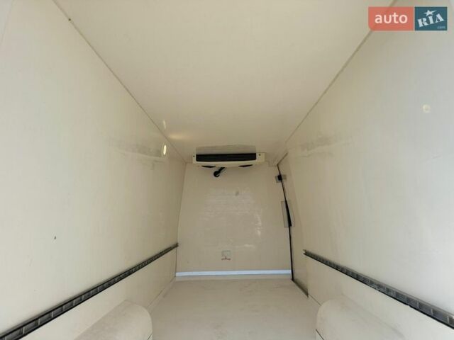 Белый Мерседес Sprinter, объемом двигателя 2.14 л и пробегом 283 тыс. км за 19500 $, фото 85 на Automoto.ua