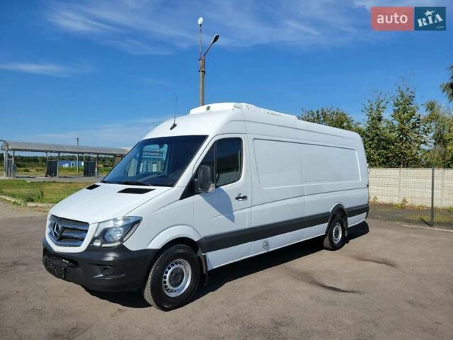 Белый Мерседес Sprinter, объемом двигателя 3 л и пробегом 311 тыс. км за 31800 $, фото 3 на Automoto.ua