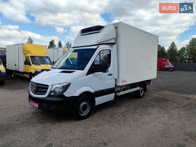 Белый Мерседес Sprinter, объемом двигателя 2.1 л и пробегом 270 тыс. км за 21600 $, фото 3 на Automoto.ua