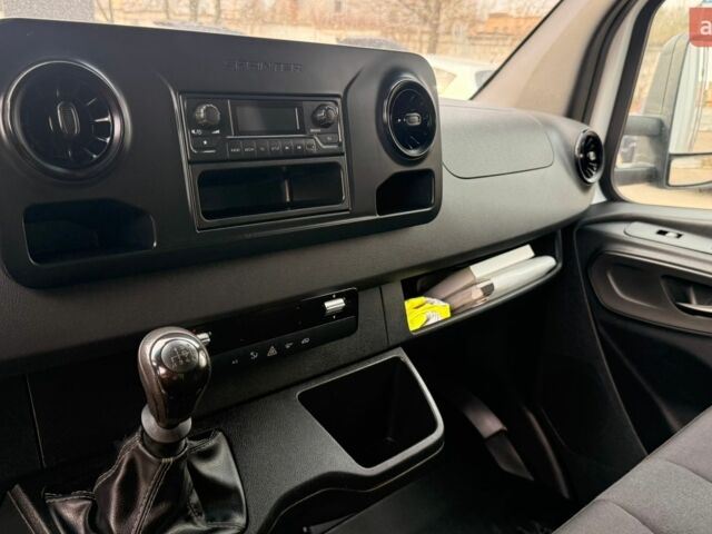 Білий Мерседес Sprinter, об'ємом двигуна 2.2 л та пробігом 238 тис. км за 31500 $, фото 34 на Automoto.ua