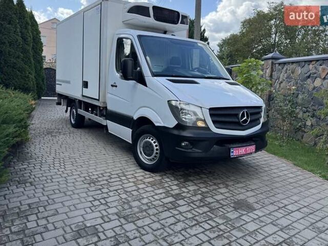 Белый Мерседес Sprinter, объемом двигателя 2.2 л и пробегом 324 тыс. км за 19300 $, фото 7 на Automoto.ua