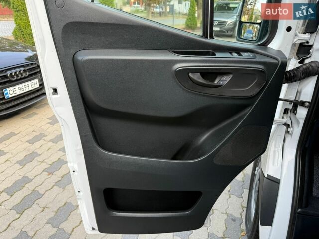 Белый Мерседес Sprinter, объемом двигателя 2.2 л и пробегом 330 тыс. км за 24500 $, фото 12 на Automoto.ua