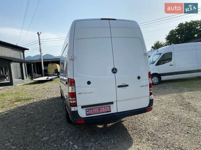 Белый Мерседес Sprinter, объемом двигателя 2.2 л и пробегом 175 тыс. км за 21950 $, фото 11 на Automoto.ua
