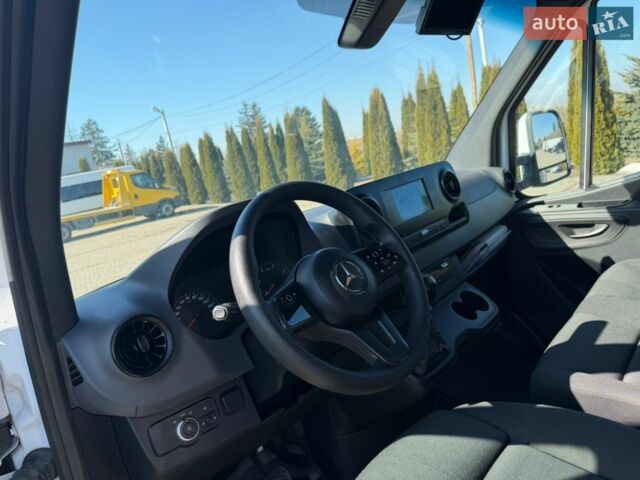 Білий Мерседес Sprinter, об'ємом двигуна 2.14 л та пробігом 234 тис. км за 22000 $, фото 9 на Automoto.ua