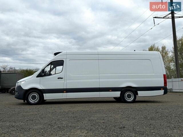 Белый Мерседес Sprinter, объемом двигателя 3 л и пробегом 236 тыс. км за 30000 $, фото 11 на Automoto.ua