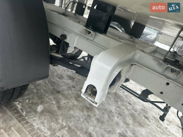 Білий Мерседес Sprinter, об'ємом двигуна 2.2 л та пробігом 256 тис. км за 27700 $, фото 32 на Automoto.ua