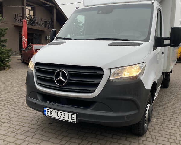 Білий Мерседес Sprinter, об'ємом двигуна 2.14 л та пробігом 280 тис. км за 28500 $, фото 12 на Automoto.ua