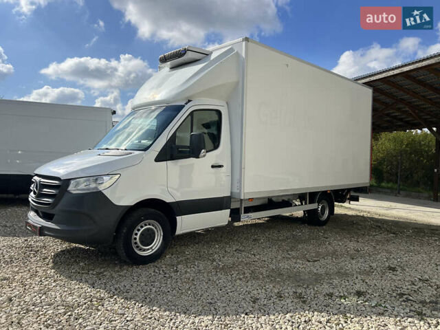 Белый Мерседес Sprinter, объемом двигателя 2.2 л и пробегом 300 тыс. км за 28500 $, фото 42 на Automoto.ua