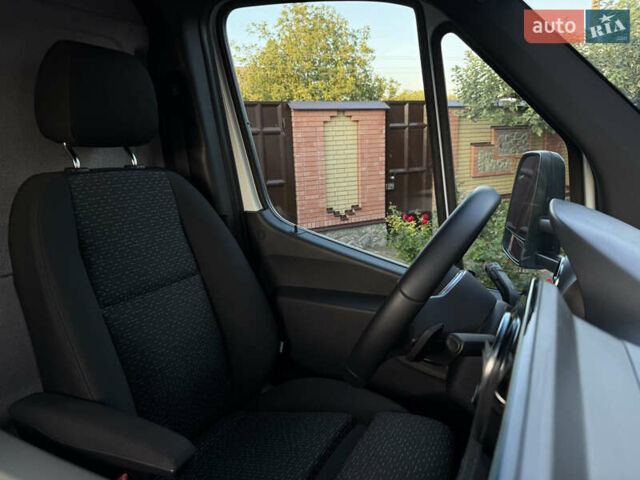 Белый Мерседес Sprinter, объемом двигателя 2.99 л и пробегом 20 тыс. км за 70000 $, фото 37 на Automoto.ua