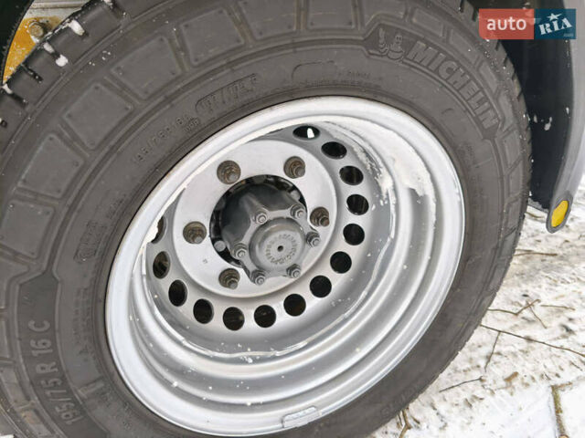 Білий Мерседес Sprinter, об'ємом двигуна 2.2 л та пробігом 242 тис. км за 32500 $, фото 28 на Automoto.ua