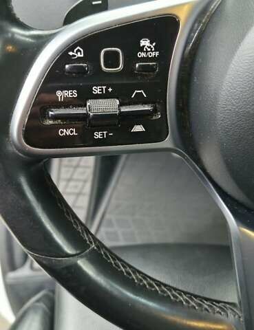 Белый Мерседес Sprinter, объемом двигателя 2.99 л и пробегом 530 тыс. км за 35000 $, фото 7 на Automoto.ua