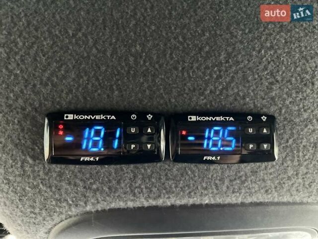Белый Мерседес Sprinter, объемом двигателя 2.2 л и пробегом 235 тыс. км за 31000 $, фото 20 на Automoto.ua