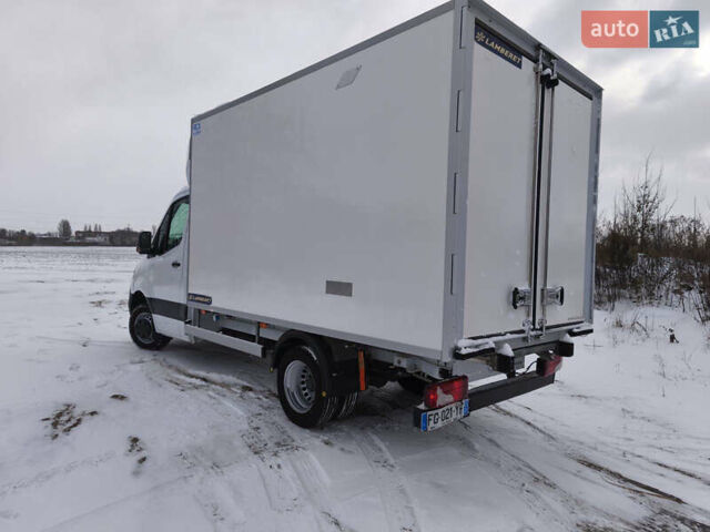 Білий Мерседес Sprinter, об'ємом двигуна 2.2 л та пробігом 242 тис. км за 32500 $, фото 4 на Automoto.ua