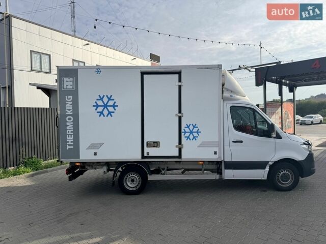 Білий Мерседес Sprinter, об'ємом двигуна 2.1 л та пробігом 256 тис. км за 26000 $, фото 5 на Automoto.ua