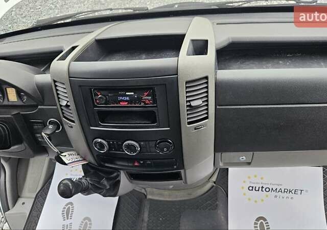 Білий Мерседес Sprinter, об'ємом двигуна 2.2 л та пробігом 171 тис. км за 29800 $, фото 32 на Automoto.ua