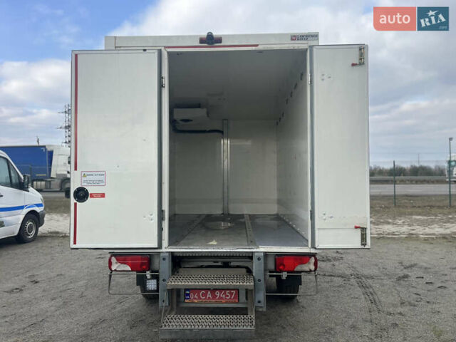 Белый Мерседес Sprinter, объемом двигателя 2.2 л и пробегом 239 тыс. км за 22500 $, фото 5 на Automoto.ua
