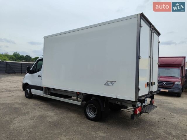 Белый Мерседес Sprinter, объемом двигателя 2.1 л и пробегом 244 тыс. км за 29900 $, фото 9 на Automoto.ua