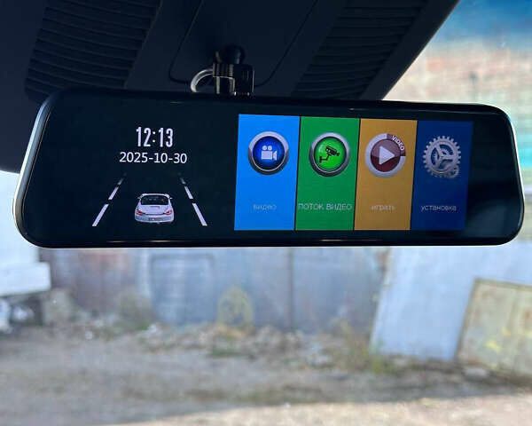 Белый Мерседес Sprinter, объемом двигателя 2.99 л и пробегом 377 тыс. км за 40000 $, фото 14 на Automoto.ua