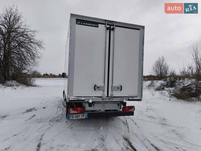 Білий Мерседес Sprinter, об'ємом двигуна 2.2 л та пробігом 242 тис. км за 32500 $, фото 5 на Automoto.ua