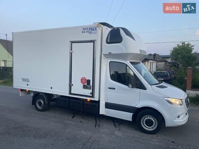 Белый Мерседес Sprinter, объемом двигателя 3 л и пробегом 254 тыс. км за 27500 $, фото 6 на Automoto.ua
