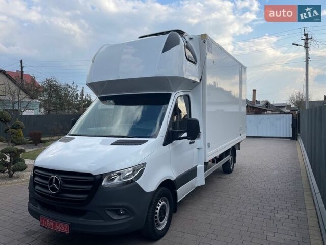 Белый Мерседес Sprinter, объемом двигателя 3 л и пробегом 253 тыс. км за 28500 $, фото 2 на Automoto.ua