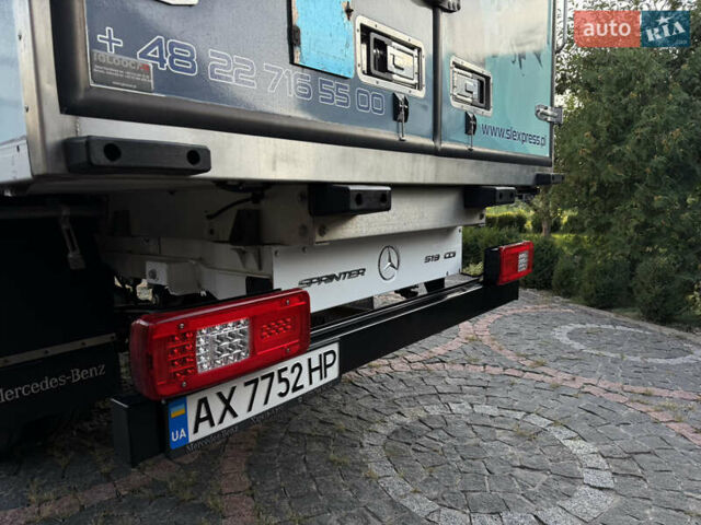 Белый Мерседес Sprinter, объемом двигателя 2.99 л и пробегом 20 тыс. км за 70000 $, фото 5 на Automoto.ua