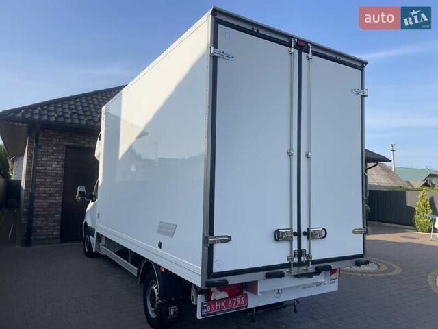 Белый Мерседес Sprinter, объемом двигателя 3 л и пробегом 254 тыс. км за 28500 $, фото 9 на Automoto.ua