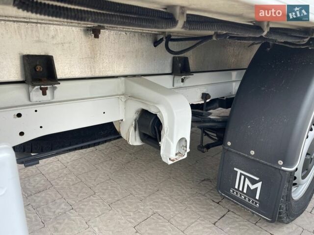 Белый Мерседес Sprinter, объемом двигателя 3 л и пробегом 253 тыс. км за 28500 $, фото 31 на Automoto.ua
