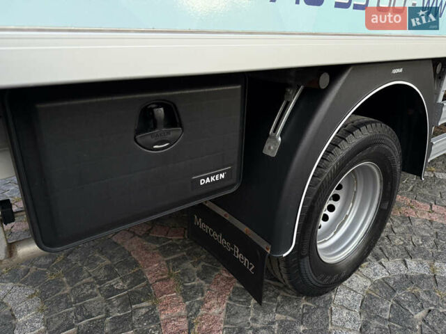 Белый Мерседес Sprinter, объемом двигателя 2.99 л и пробегом 20 тыс. км за 70000 $, фото 45 на Automoto.ua