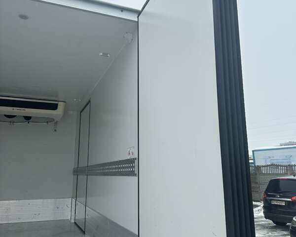 Білий Мерседес Sprinter, об'ємом двигуна 2.2 л та пробігом 256 тис. км за 27700 $, фото 18 на Automoto.ua