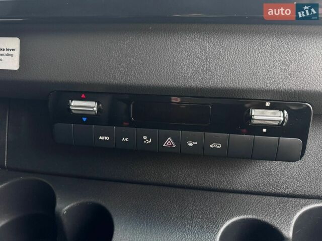 Білий Мерседес Sprinter, об'ємом двигуна 2.99 л та пробігом 481 тис. км за 34000 $, фото 33 на Automoto.ua