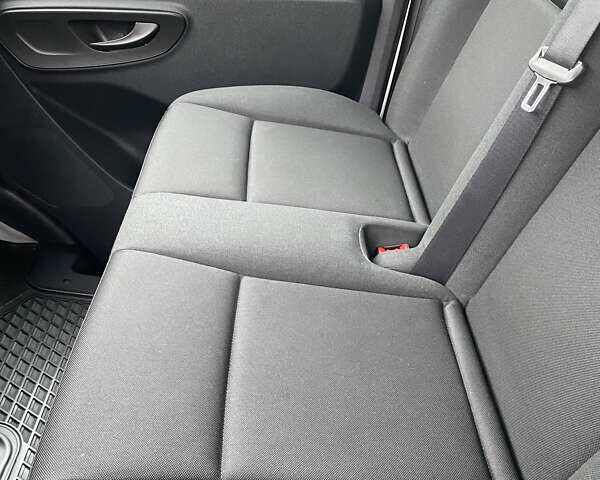 Білий Мерседес Sprinter, об'ємом двигуна 2.14 л та пробігом 280 тис. км за 28500 $, фото 14 на Automoto.ua