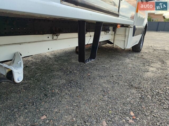 Білий Мерседес Sprinter, об'ємом двигуна 2.2 л та пробігом 378 тис. км за 24700 $, фото 19 на Automoto.ua