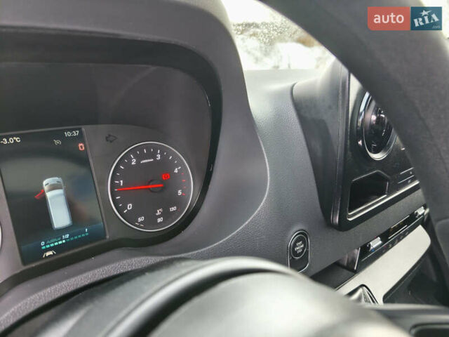 Білий Мерседес Sprinter, об'ємом двигуна 2.2 л та пробігом 242 тис. км за 32500 $, фото 16 на Automoto.ua