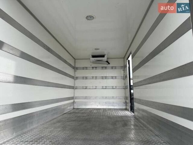 Белый Мерседес Sprinter, объемом двигателя 2.2 л и пробегом 192 тыс. км за 29800 $, фото 28 на Automoto.ua