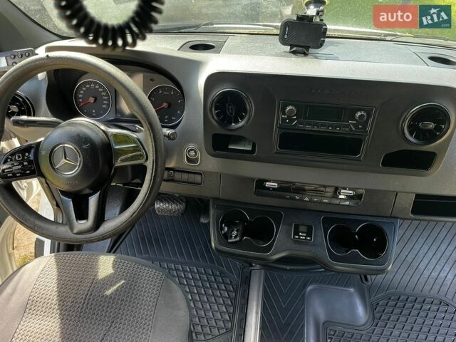Білий Мерседес Sprinter, об'ємом двигуна 3 л та пробігом 870 тис. км за 29999 $, фото 11 на Automoto.ua