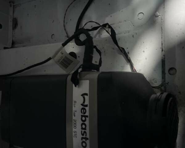 Білий Мерседес Sprinter, об'ємом двигуна 3 л та пробігом 255 тис. км за 29000 $, фото 35 на Automoto.ua